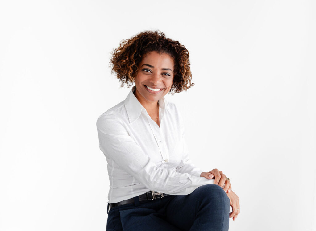 tu guía esencial para el éxito. Accede a programas de mentoría a medida y estrategias probadas que transformarán tu negocio y tu vida personal